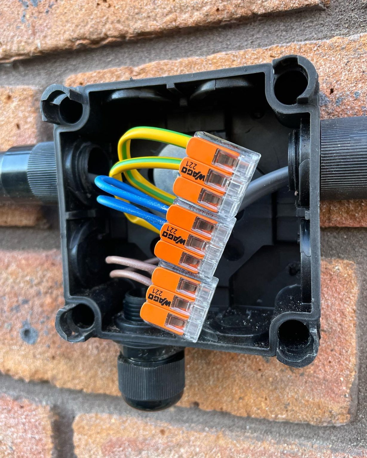 Electrician In Gloucester Speck Electrical Gloucestershire